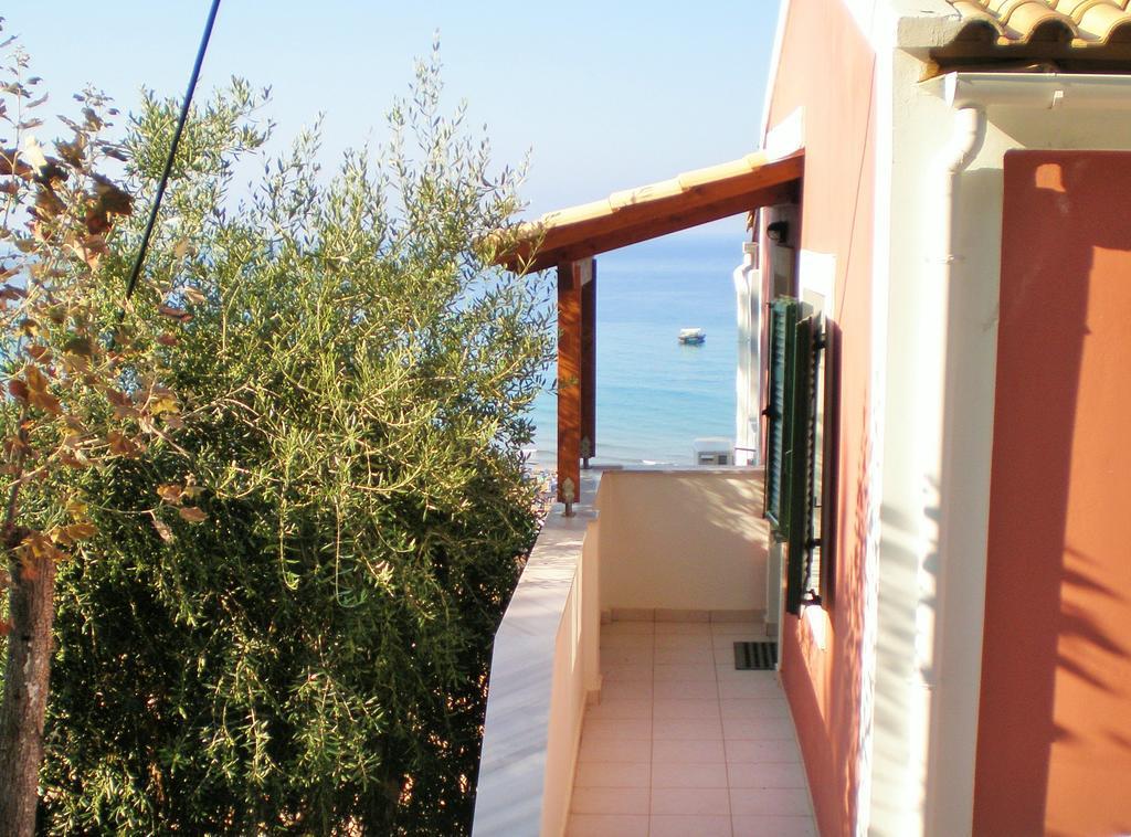 Menigos Resort - Διαμέρισμα Αριθμός 168 펠레카스 외부 사진